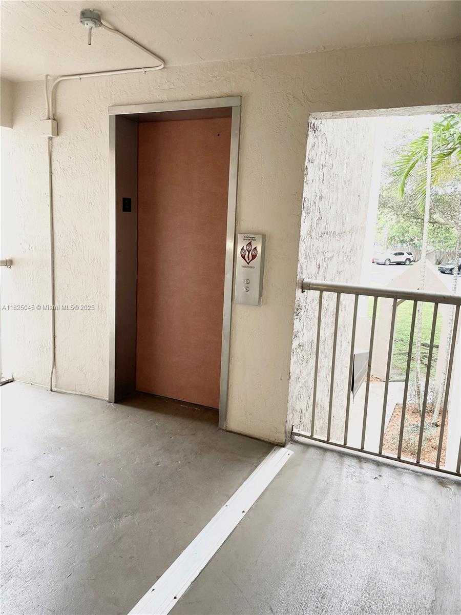 Small Image of 6135 NORTH WEST 186TH ST #201, Hialeah Number 11