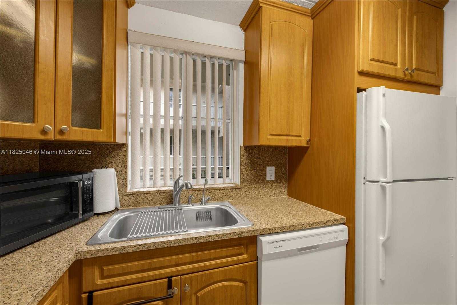 Small Image of 6135 NORTH WEST 186TH ST #201, Hialeah Number 17