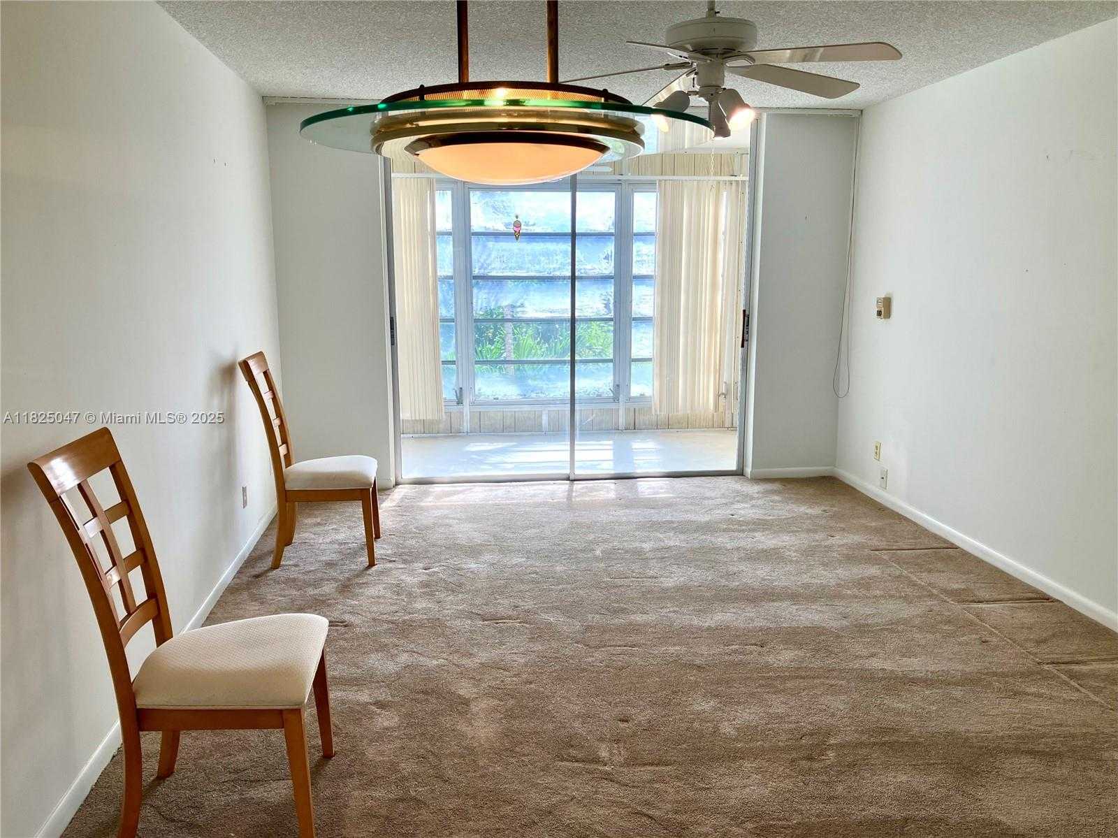 Small Image of 9041 SUNRISE LAKES BLVD #208, Sunrise Number 3