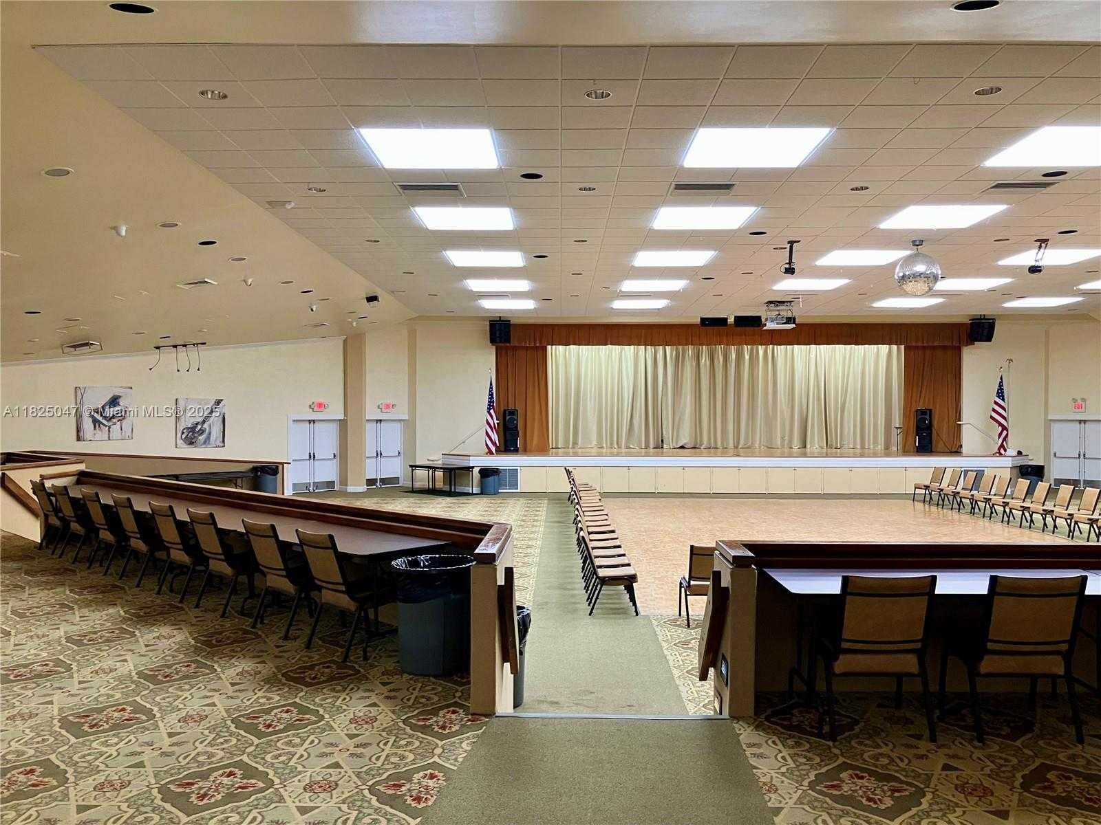 Small Image of 9041 SUNRISE LAKES BLVD #208, Sunrise Number 54