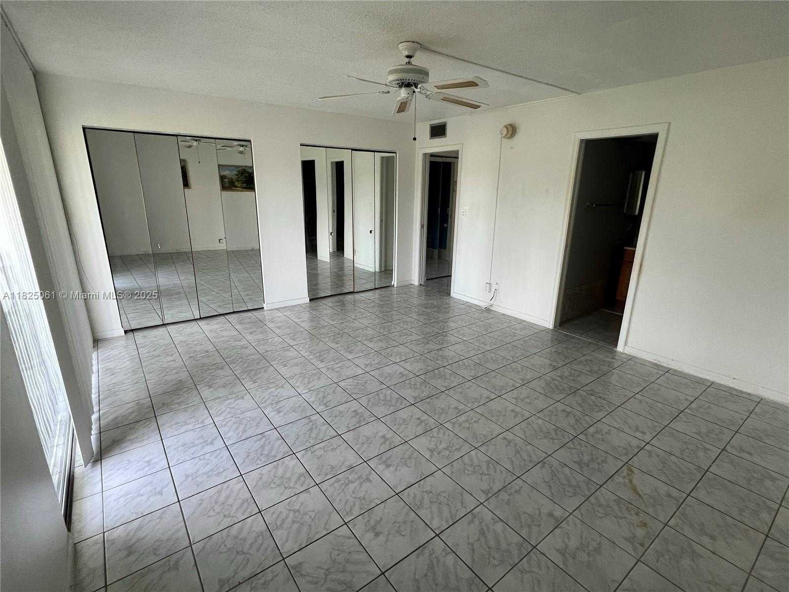 Small Image of 4701 MARTINIQUE DR #F1, Coconut Creek Number 6