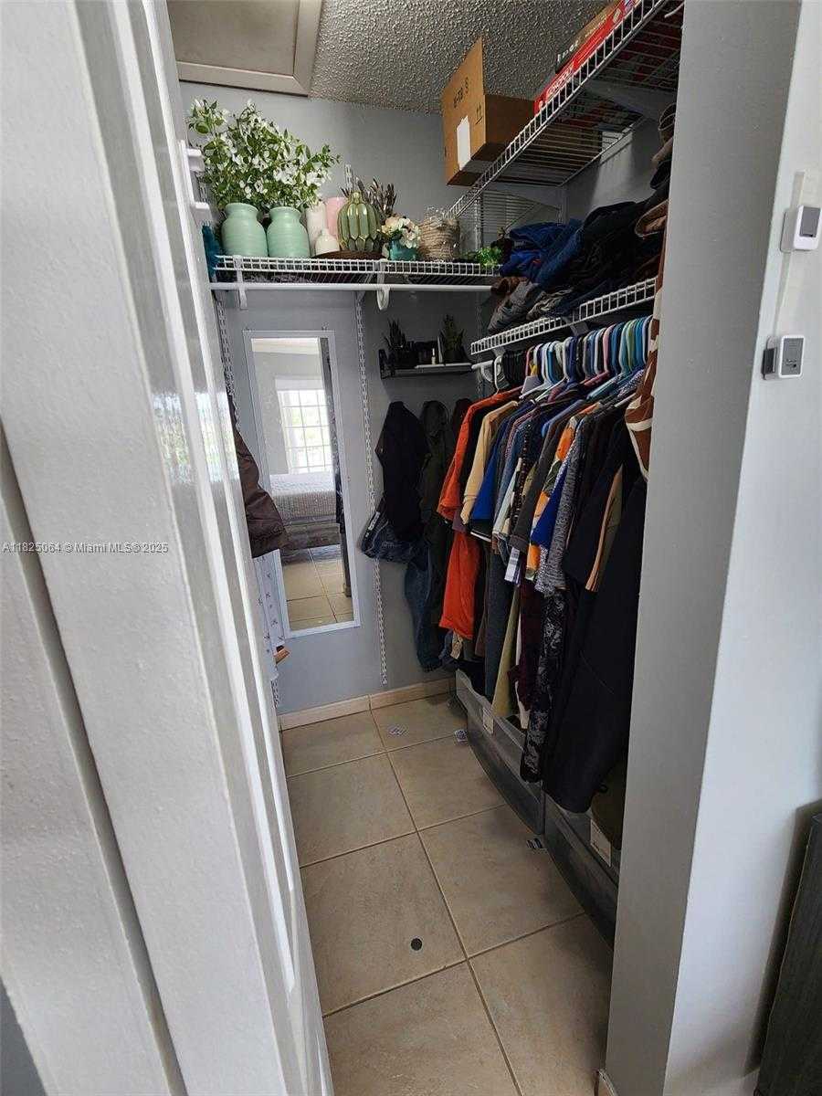 Small Image of 5328 WEST 26TH AVE #112, Hialeah Number 24