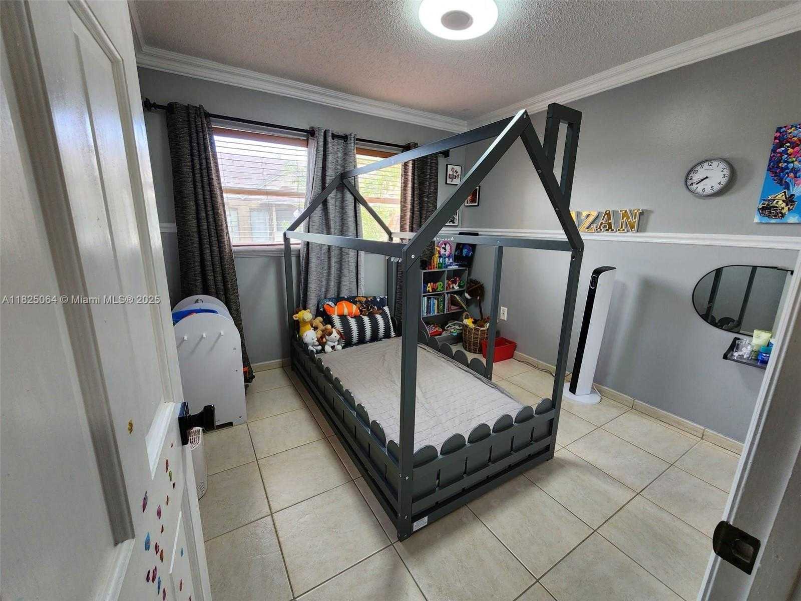 Small Image of 5328 WEST 26TH AVE #112, Hialeah Number 26
