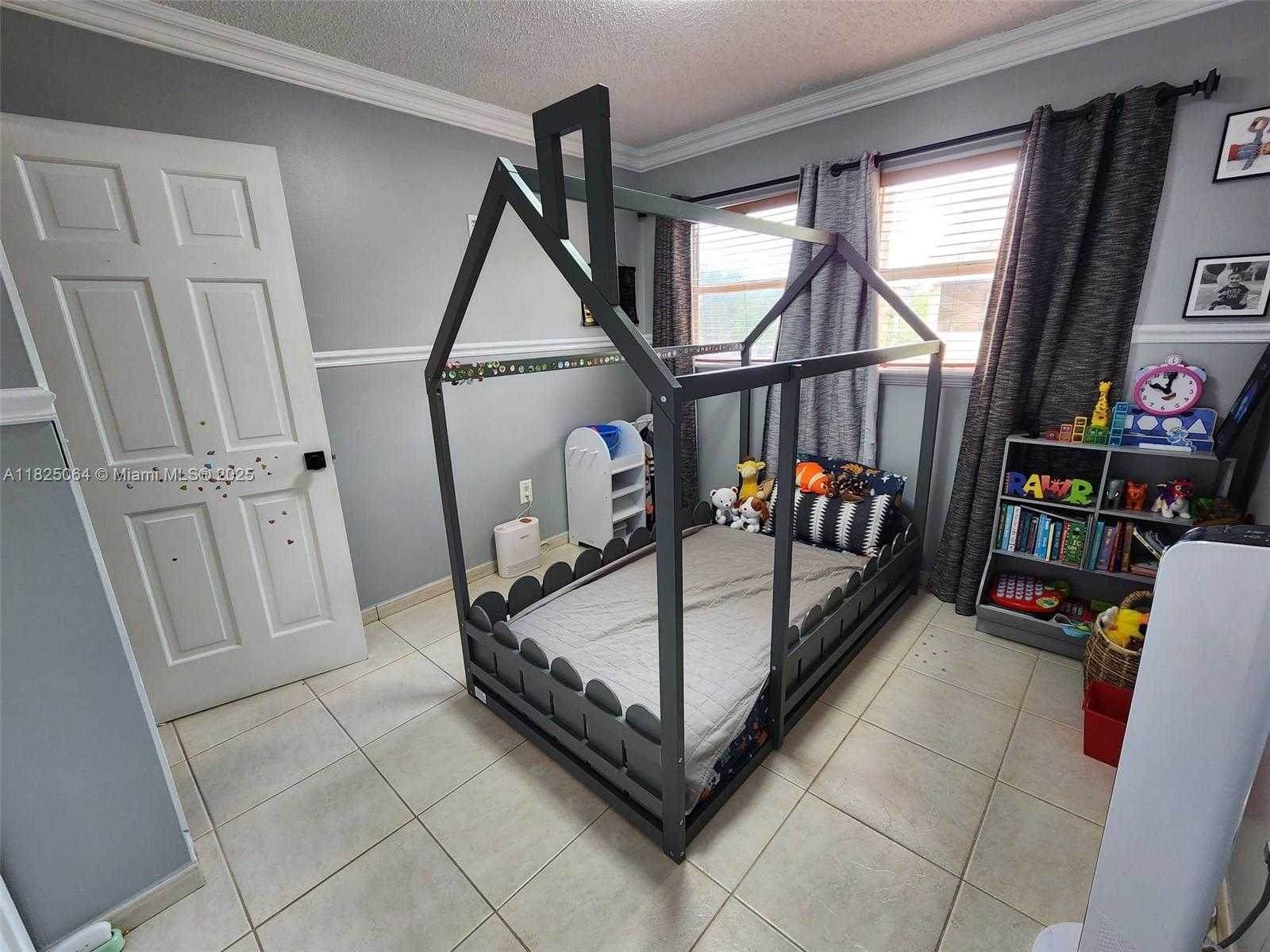 Small Image of 5328 WEST 26TH AVE #112, Hialeah Number 27