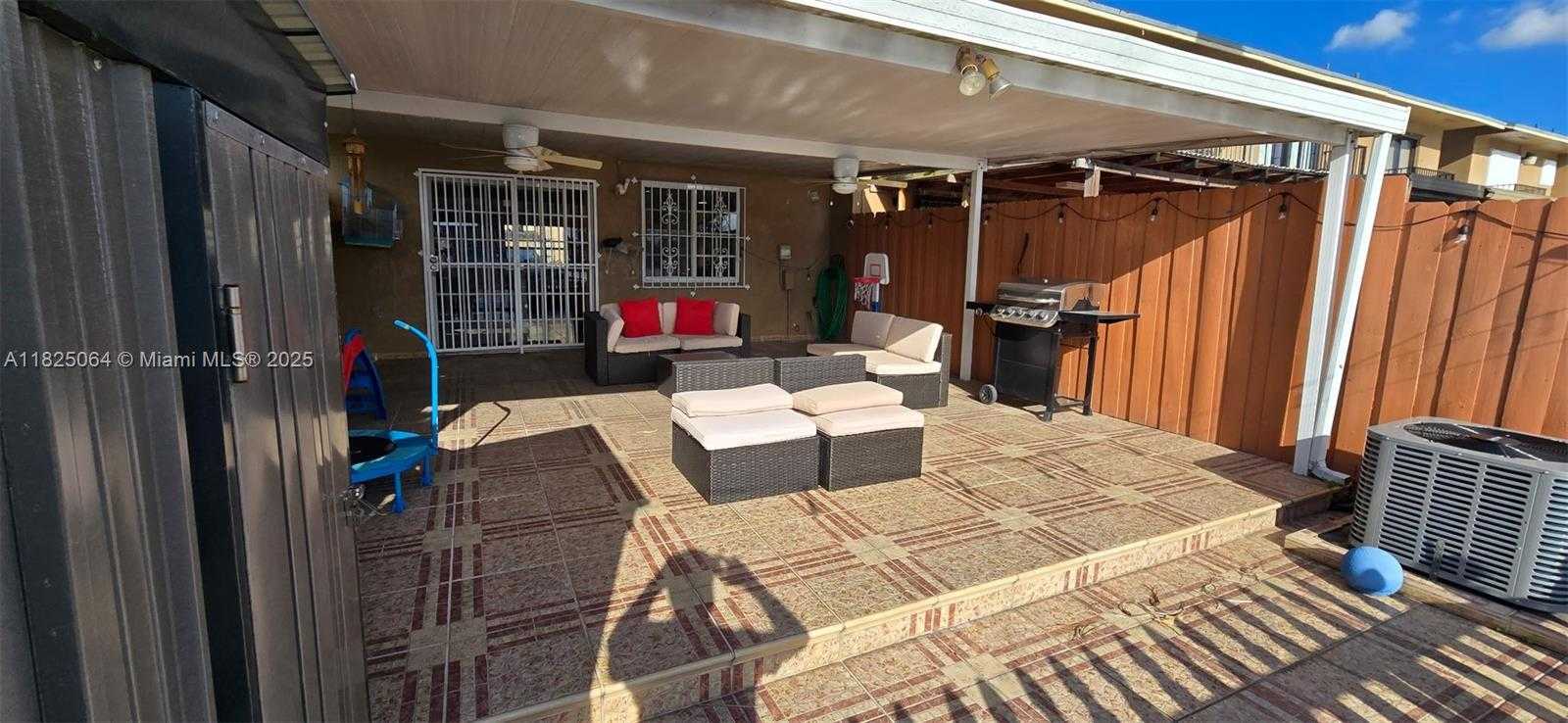 Small Image of 5328 WEST 26TH AVE #112, Hialeah Number 30