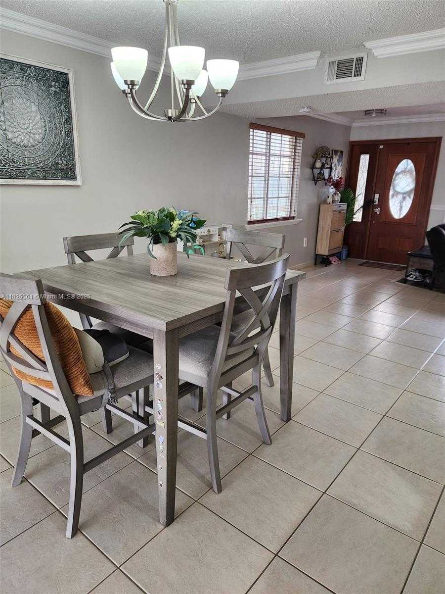 Small Image of 5328 WEST 26TH AVE #112, Hialeah Number 7
