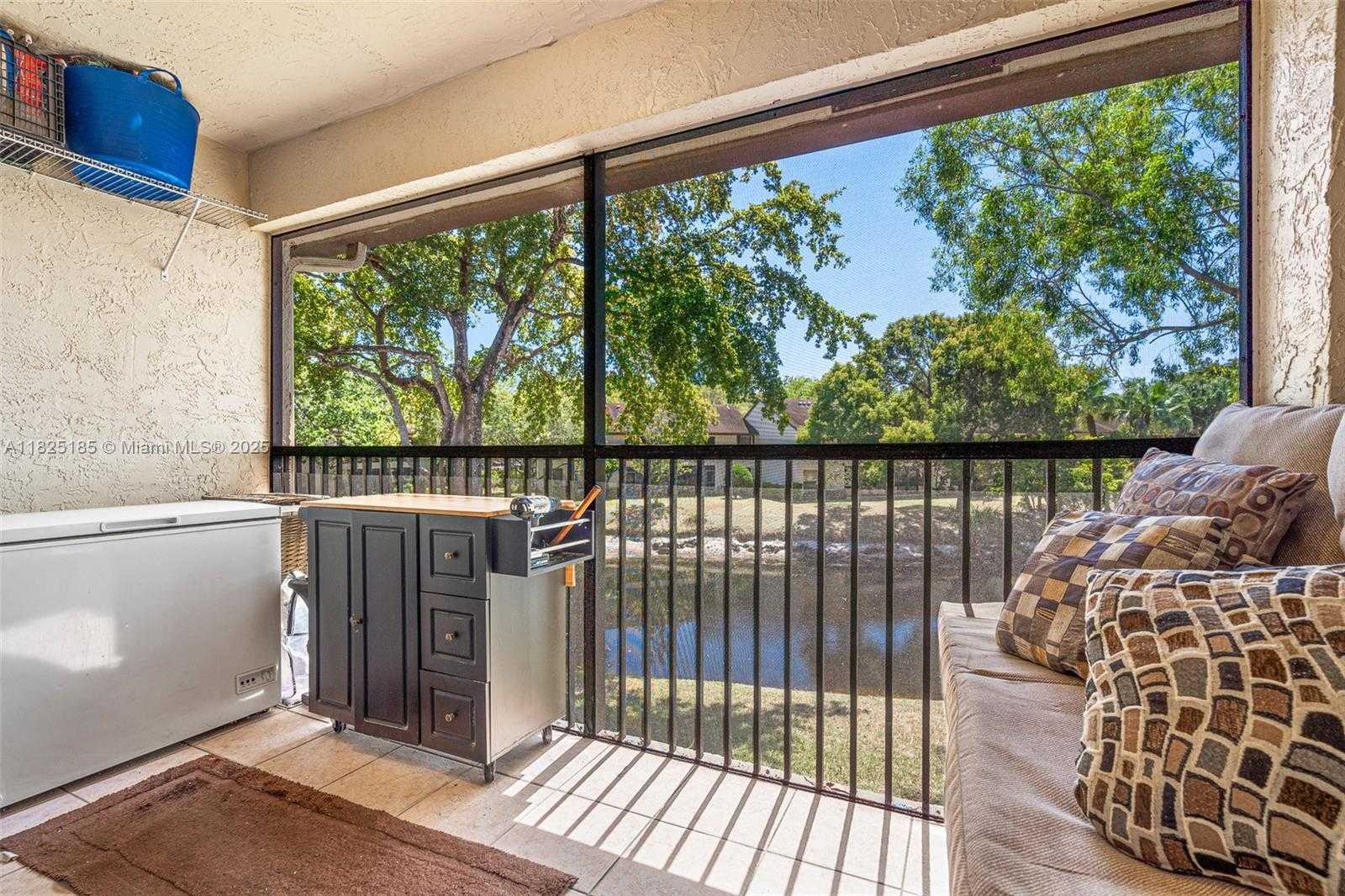 Small Image of 3059 SOUTH CARAMBOLA CIR S #2330, Coconut Creek Number 14