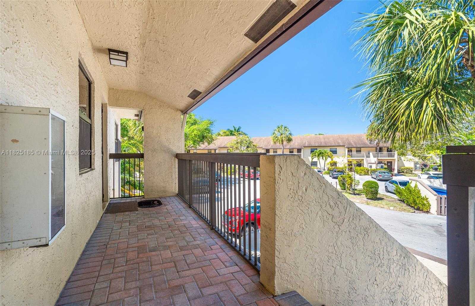 Small Image of 3059 SOUTH CARAMBOLA CIR S #2330, Coconut Creek Number 20