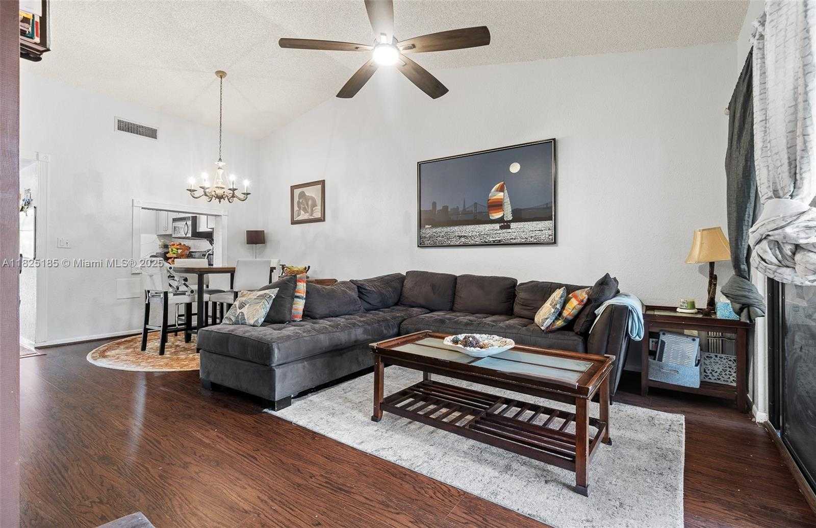 Small Image of 3059 SOUTH CARAMBOLA CIR S #2330, Coconut Creek Number 29