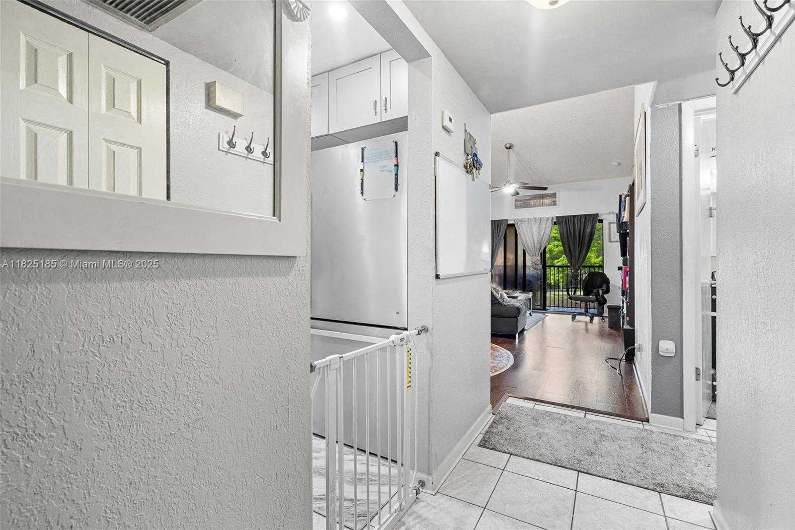 Small Image of 3059 SOUTH CARAMBOLA CIR S #2330, Coconut Creek Number 35