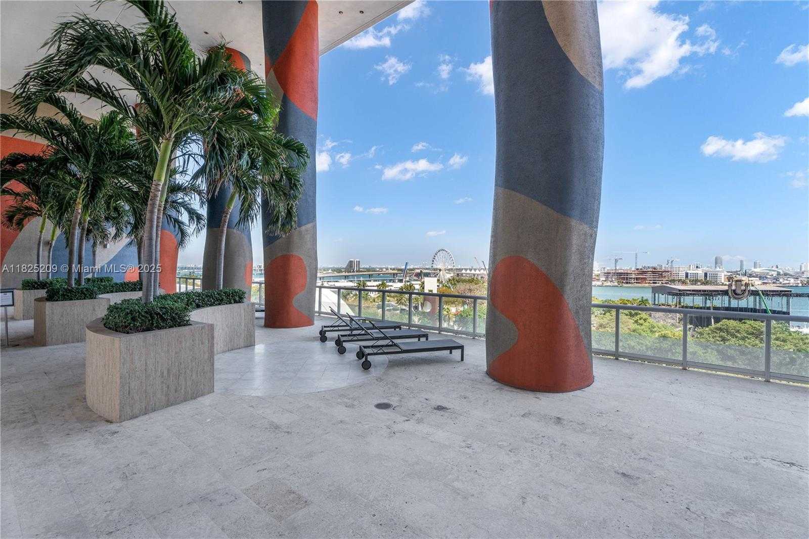 Small Image of 50 BISCAYNE BLVD #3002, Miami Number 27