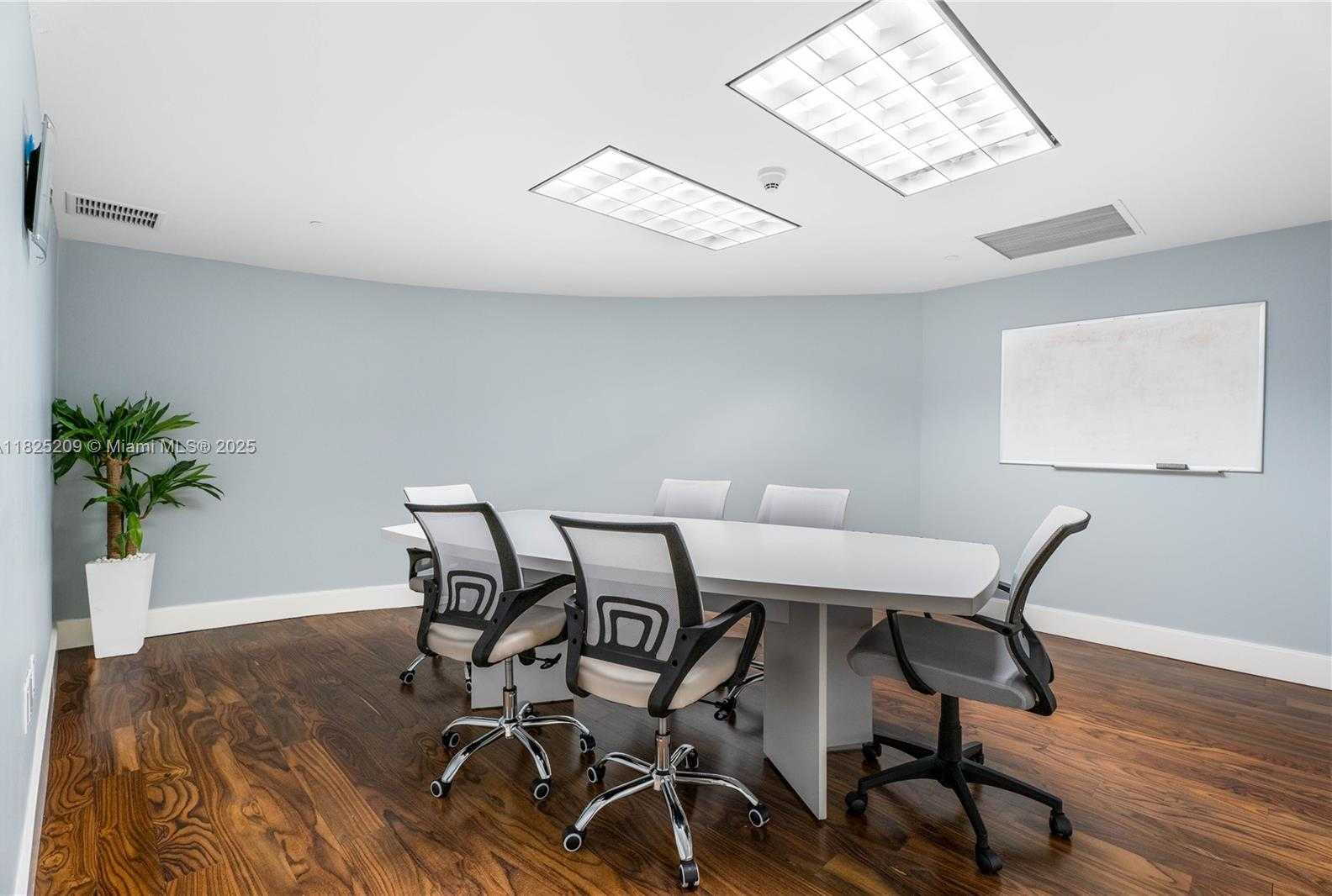 Small Image of 50 BISCAYNE BLVD #3002, Miami Number 29