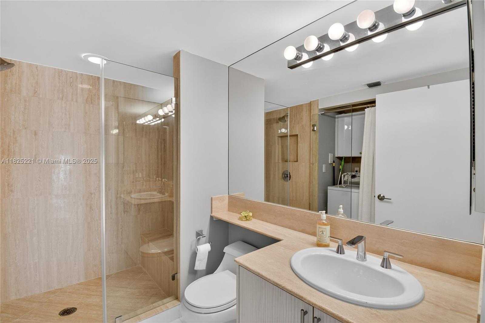 Small Image of 7000 ISLAND BLVD #1408, Aventura Number 15