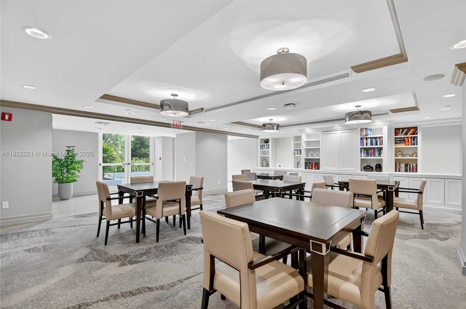 Small Image of 7000 ISLAND BLVD #1408, Aventura Number 38