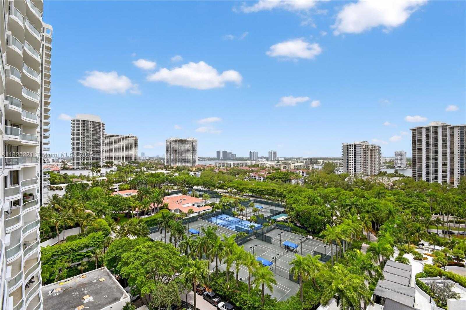 Small Image of 7000 ISLAND BLVD #1408, Aventura Number 6