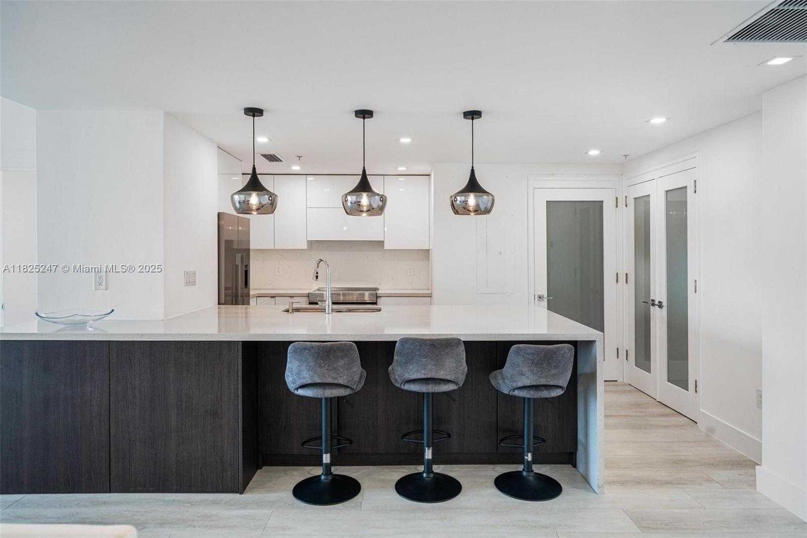 Small Image of 3400 SOUTH WEST 27TH AVE #1605, Miami Number 12