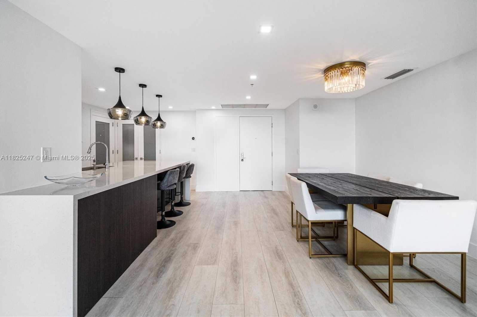 Small Image of 3400 SOUTH WEST 27TH AVE #1605, Miami Number 6