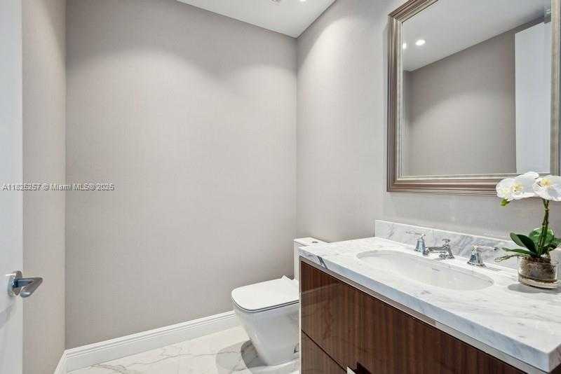 Small Image of 15701 COLLINS AVE #2902, Sunny Isles Beach Number 18