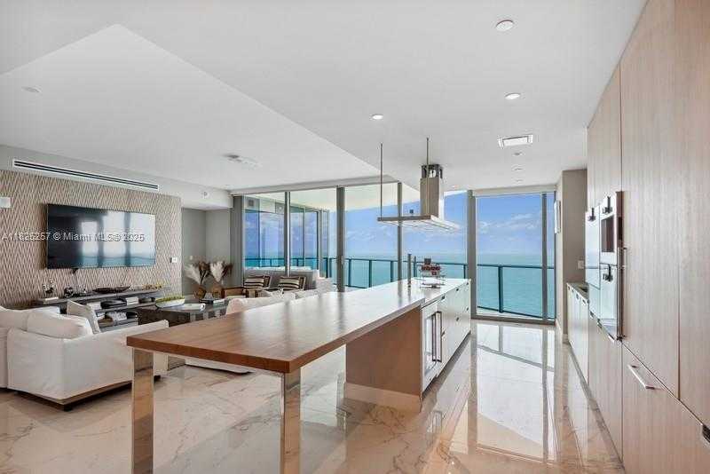 Small Image of 15701 COLLINS AVE #2902, Sunny Isles Beach Number 8