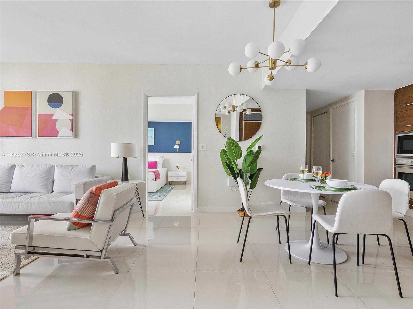 Small Image of 485 BRICKELL AVE #2501, Miami Number 2