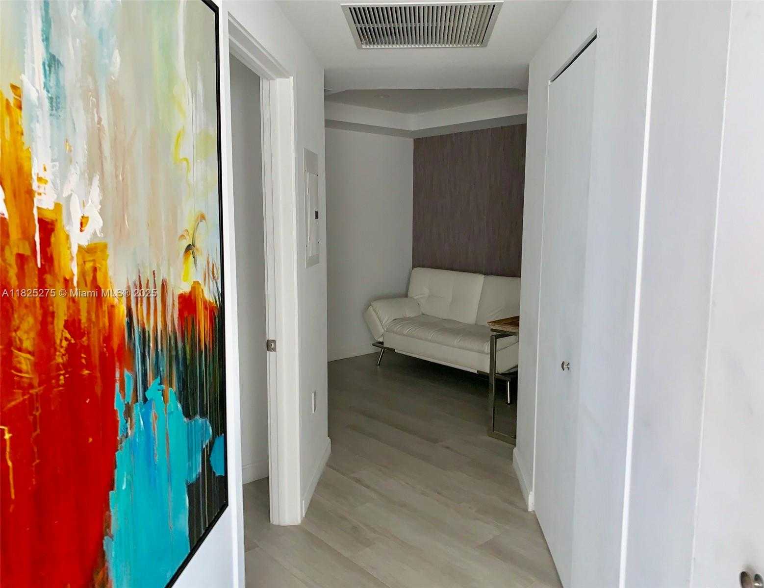 Small Image of 55 SOUTH WEST 9TH ST #2706, Miami Number 7