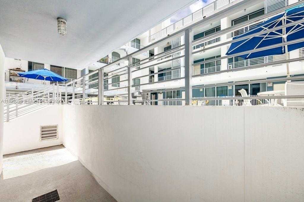 Small Image of 3339 VIRGINIA ST #205, Miami Number 11