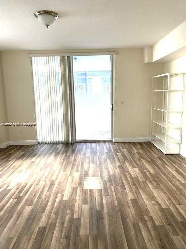 Small Image of 3339 VIRGINIA ST #205, Miami Number 2