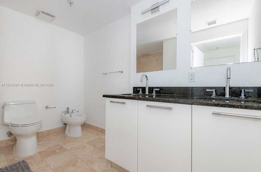 Small Image of 3339 VIRGINIA ST #205, Miami Number 8