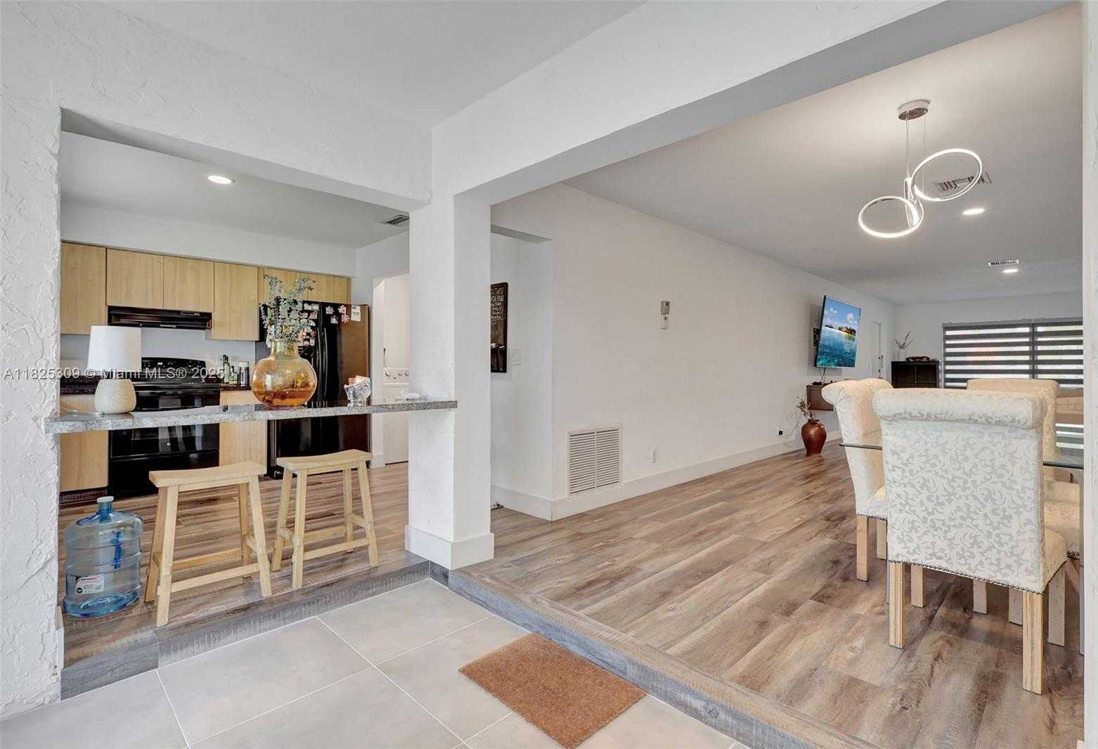 Small Image of 4764 GREENTREE CRES #A, Boynton Beach Number 25