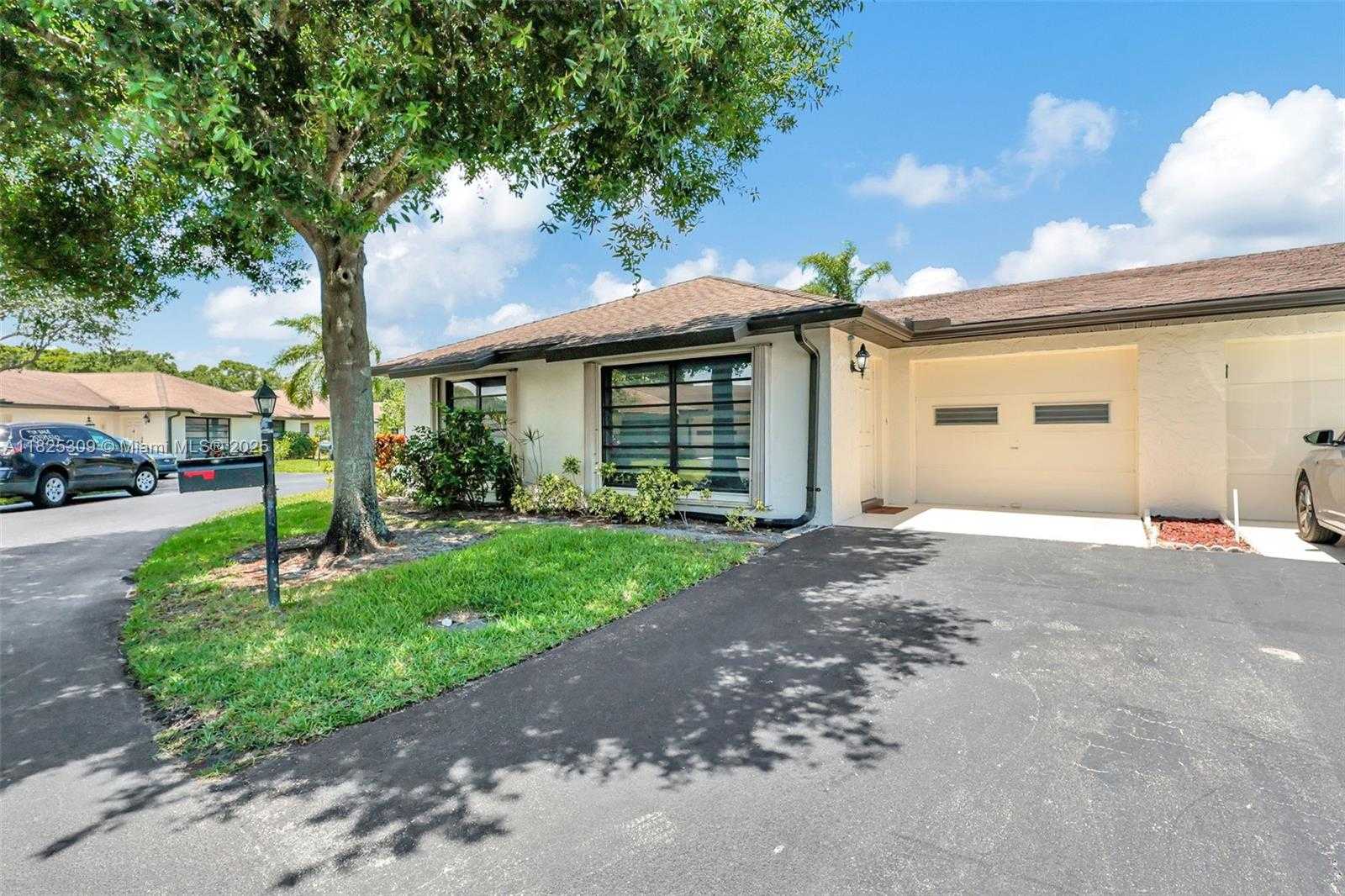 Small Image of 4764 GREENTREE CRES #A, Boynton Beach Number 8