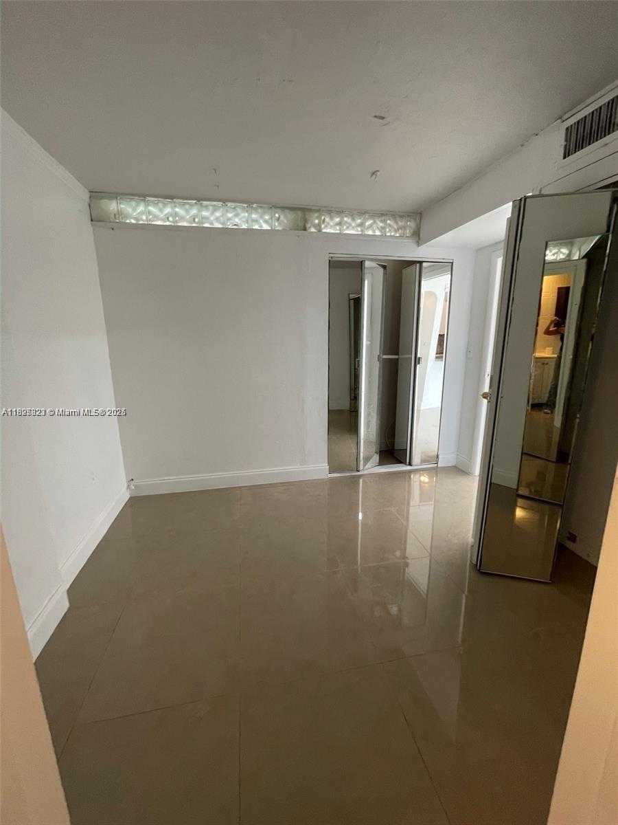 Small Image of 16465 NORTH EAST 22ND AVE #417, North Miami Beach Number 10