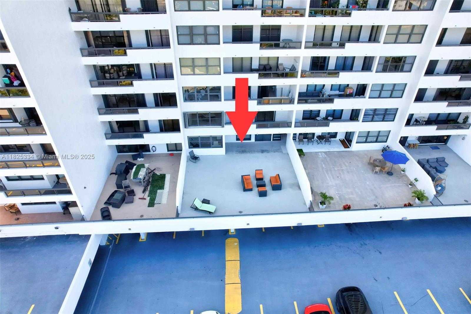 Small Image of 2555 COLLINS AVE #606, Miami Beach Number 10