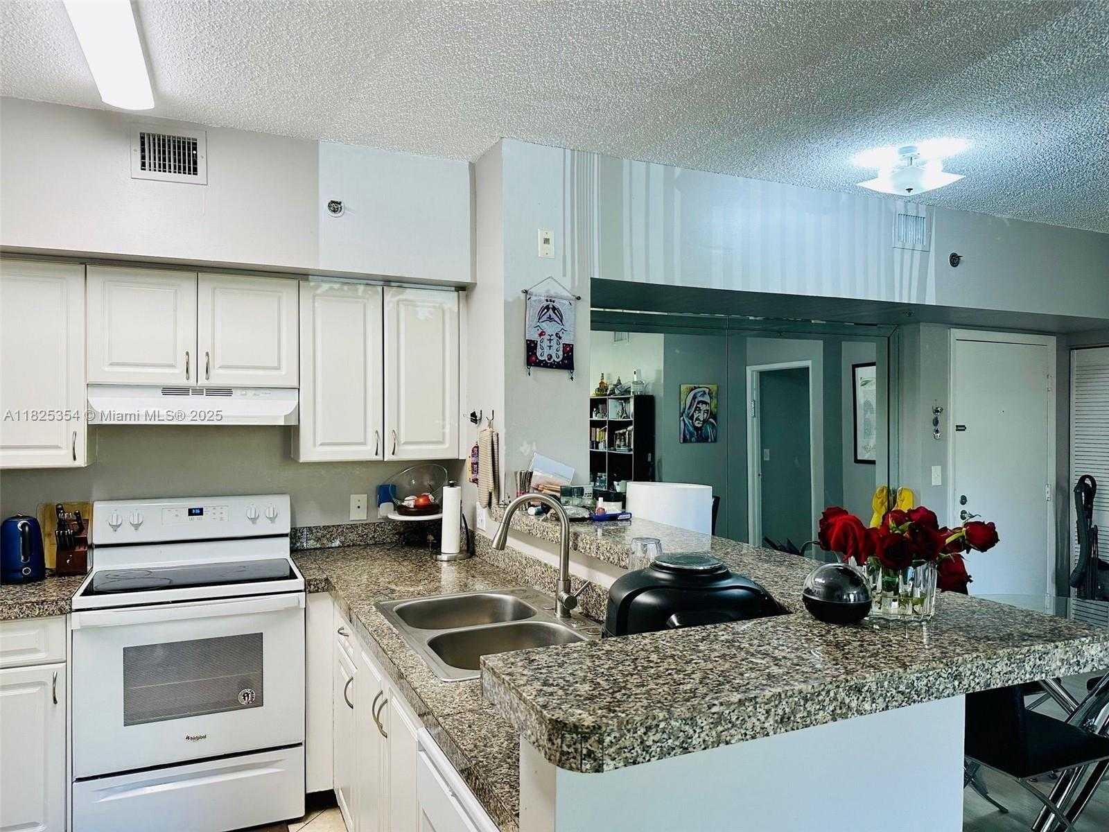 Small Image of 19601 EAST COUNTRY CLUB DR #7101, Aventura Number 17