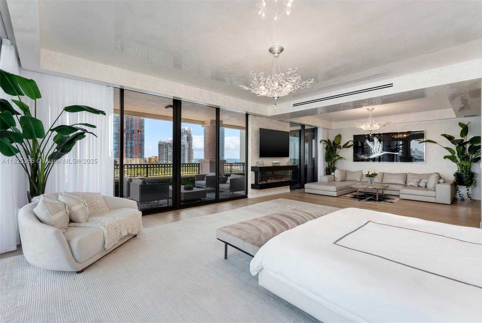 Small Image of 6800 FISHER ISLAND DR #LPH 6893, Miami Beach Number 21