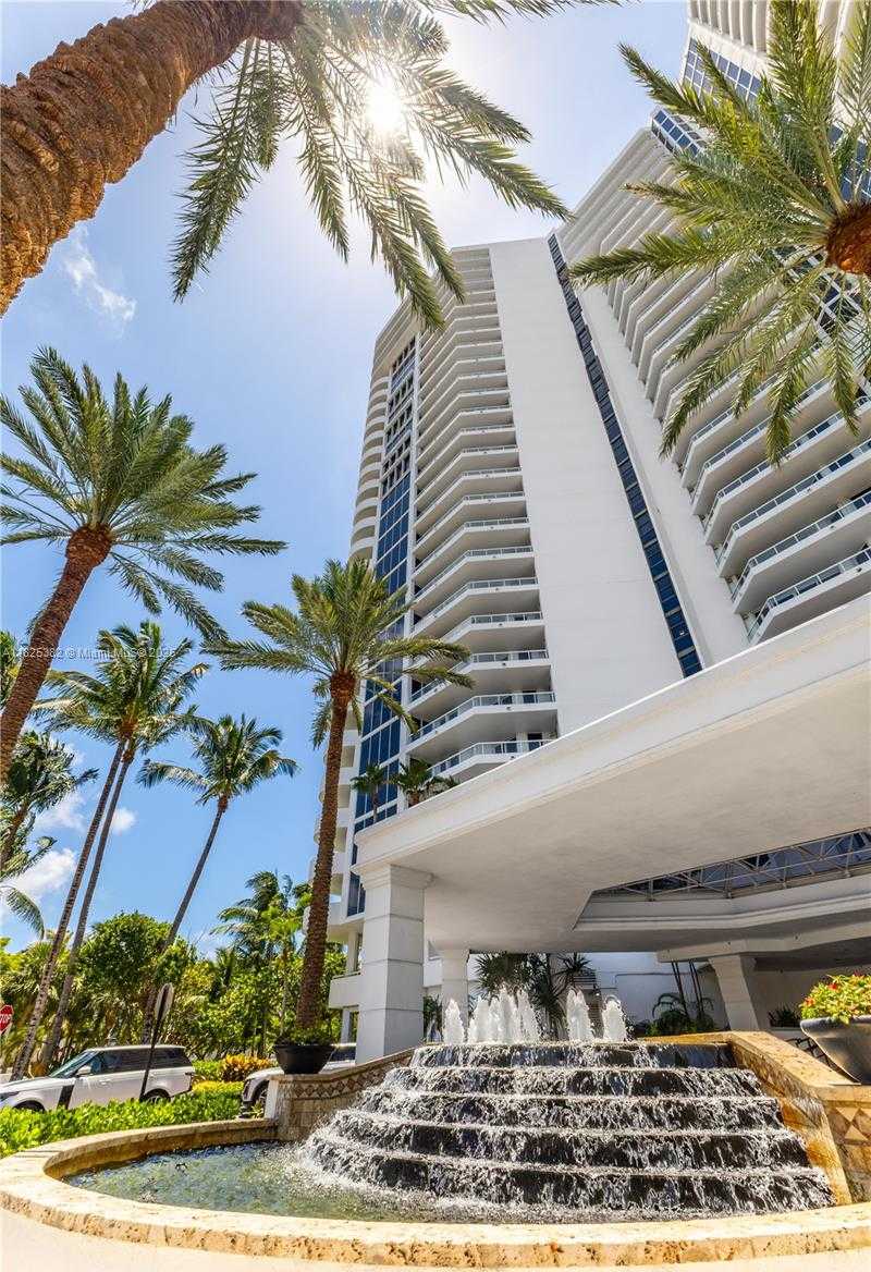 Small Image of 21200 POINT PL #2602, Aventura Number 44