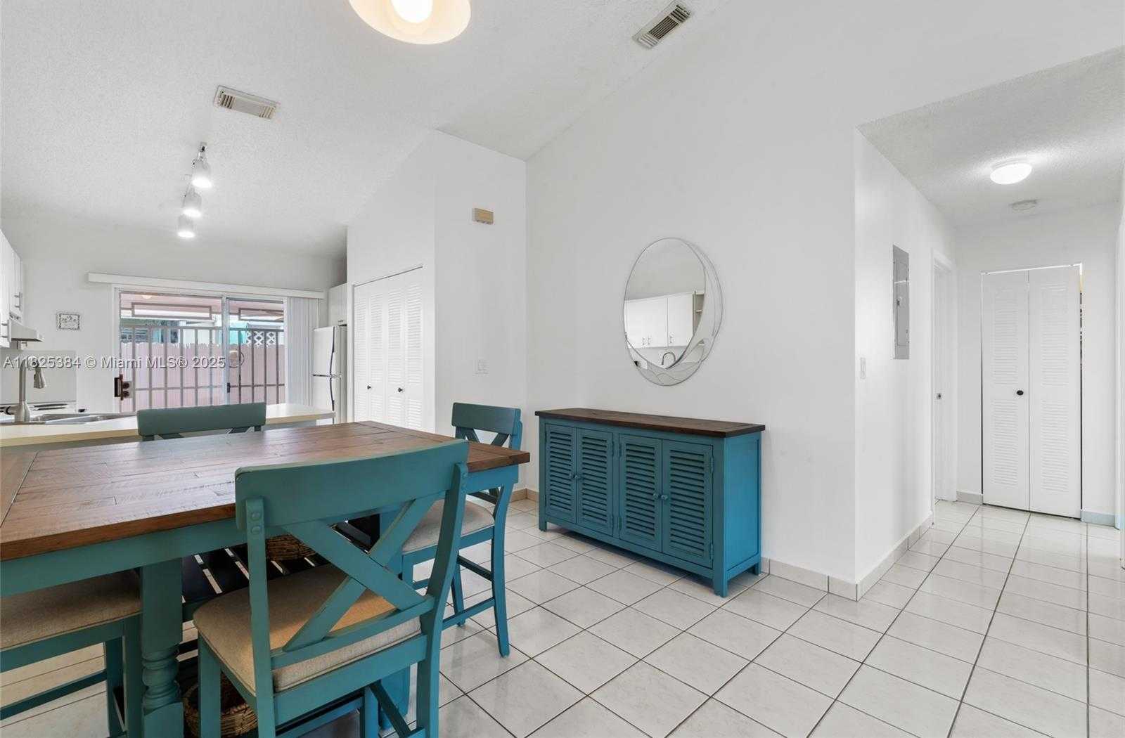 Small Image of 7101 WEST 24TH AVE #27, Hialeah Number 18