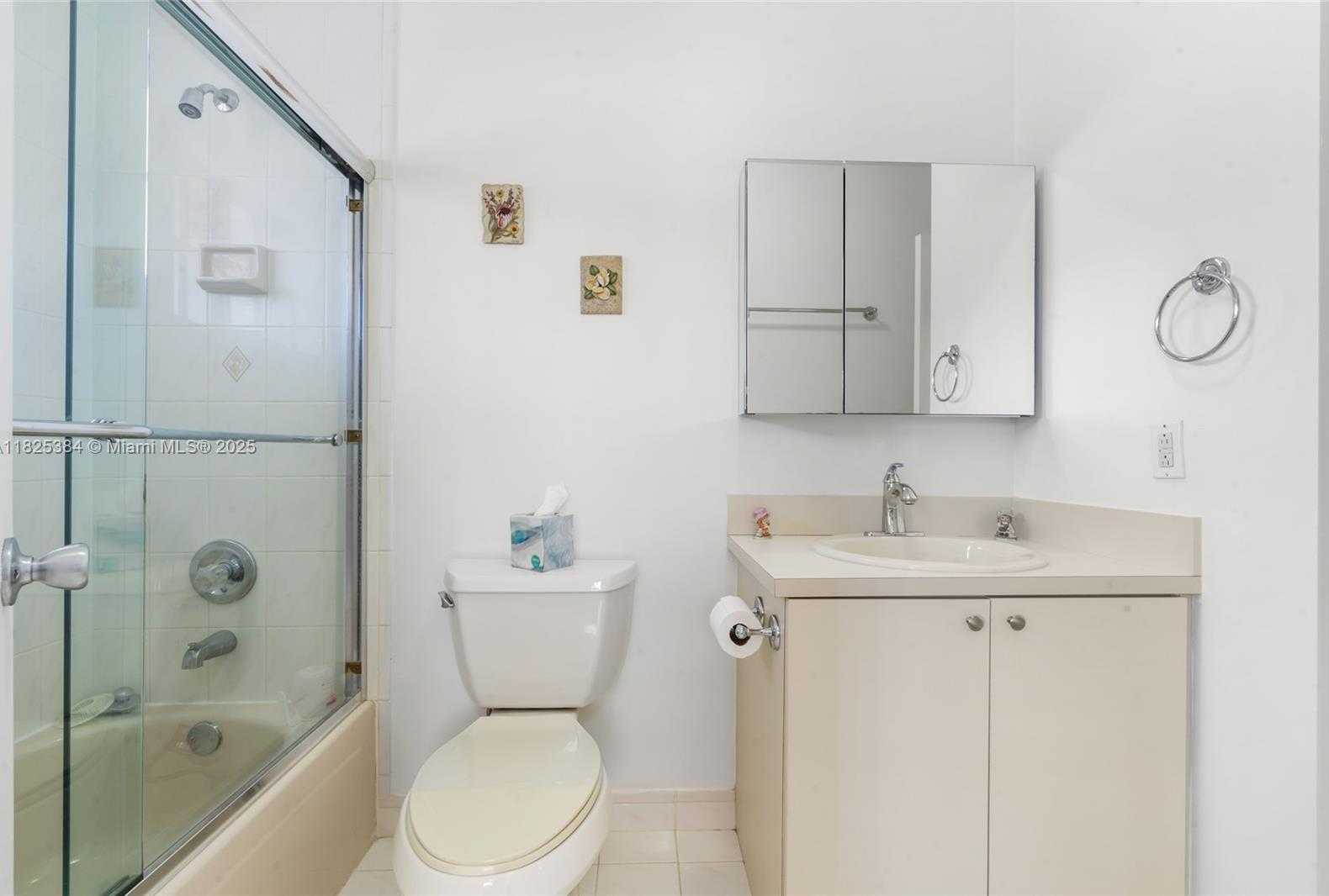 Small Image of 7101 WEST 24TH AVE #27, Hialeah Number 20