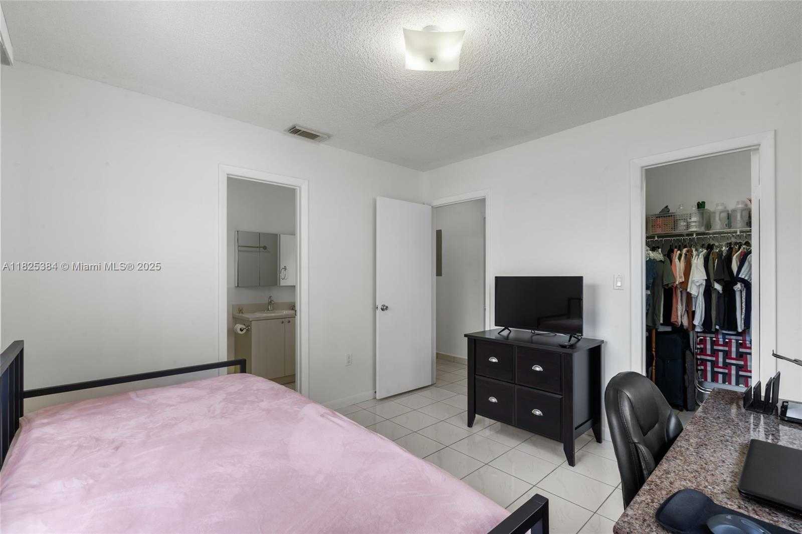 Small Image of 7101 WEST 24TH AVE #27, Hialeah Number 22