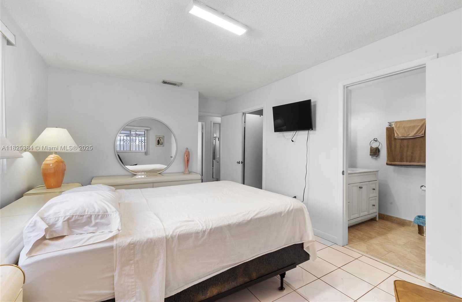 Small Image of 7101 WEST 24TH AVE #27, Hialeah Number 24