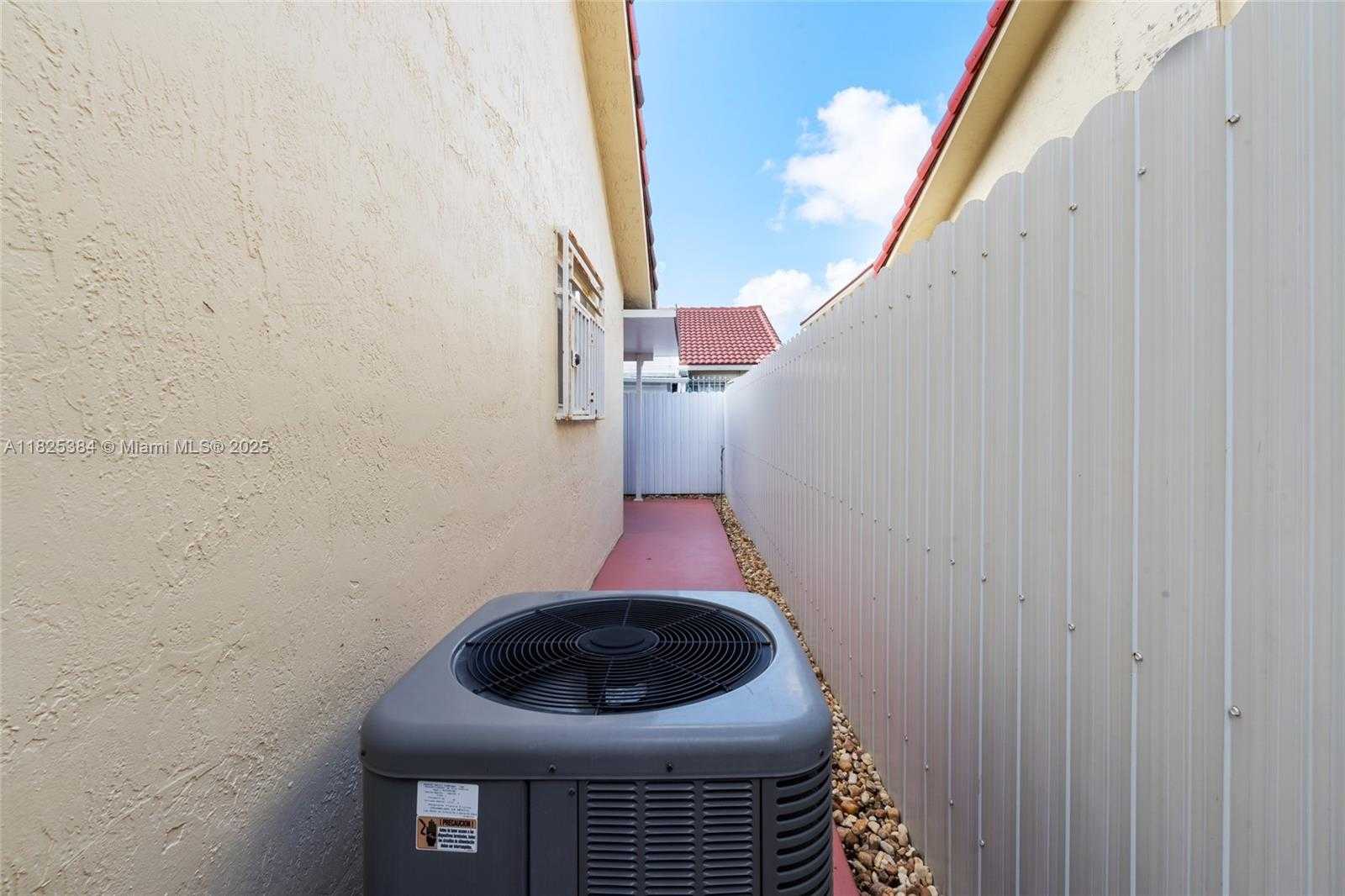 Small Image of 7101 WEST 24TH AVE #27, Hialeah Number 32