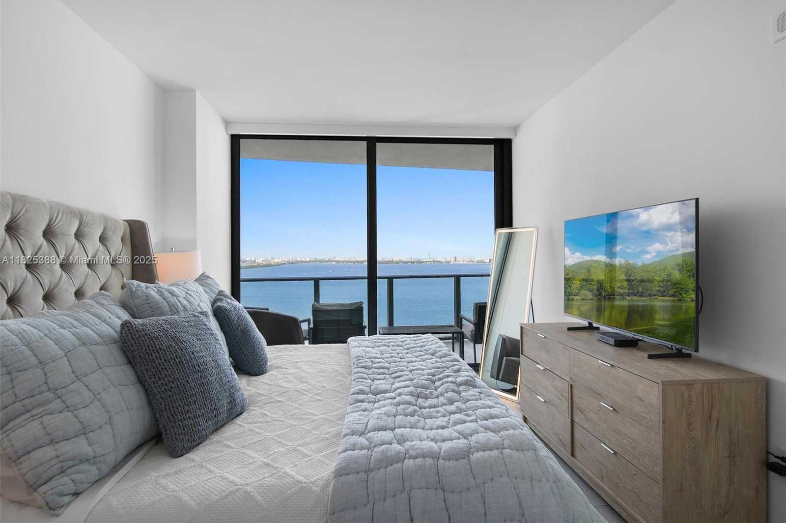 Small Image of 460 NORTH EAST 28TH STREET #2407, Miami Number 11