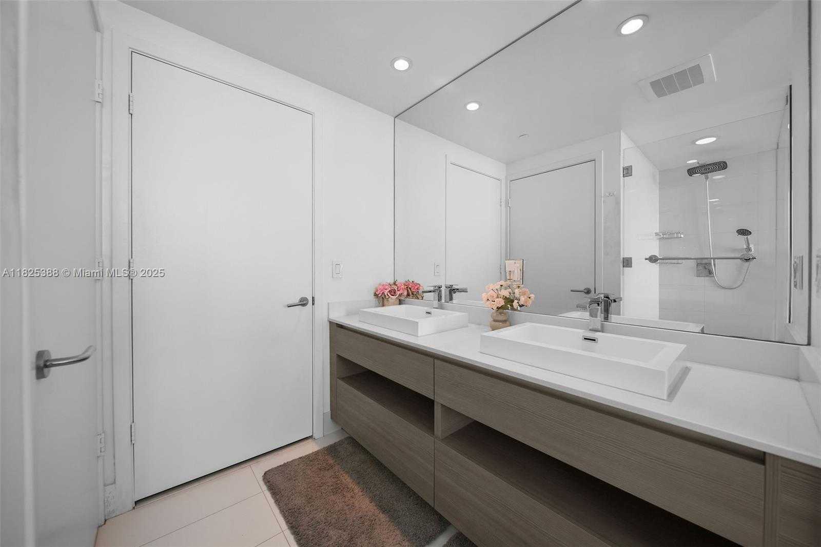 Small Image of 460 NORTH EAST 28TH STREET #2407, Miami Number 15