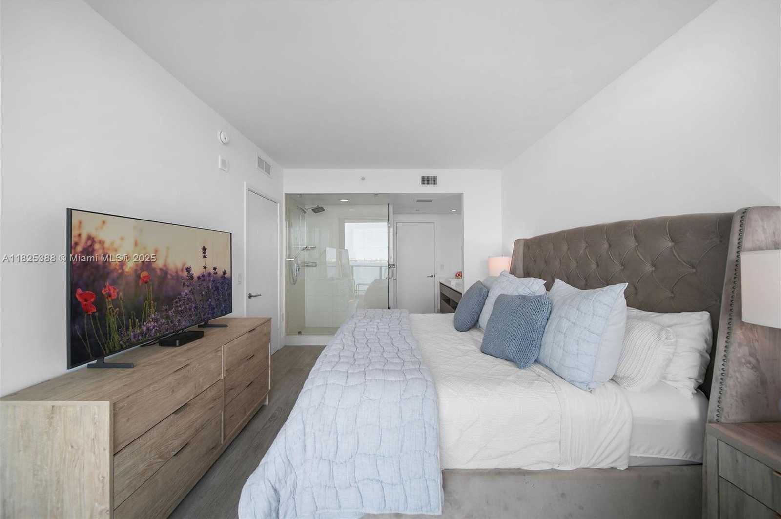 Small Image of 460 NORTH EAST 28TH STREET #2407, Miami Number 16