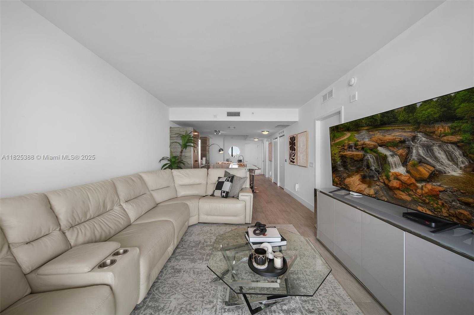 Small Image of 460 NORTH EAST 28TH STREET #2407, Miami Number 21