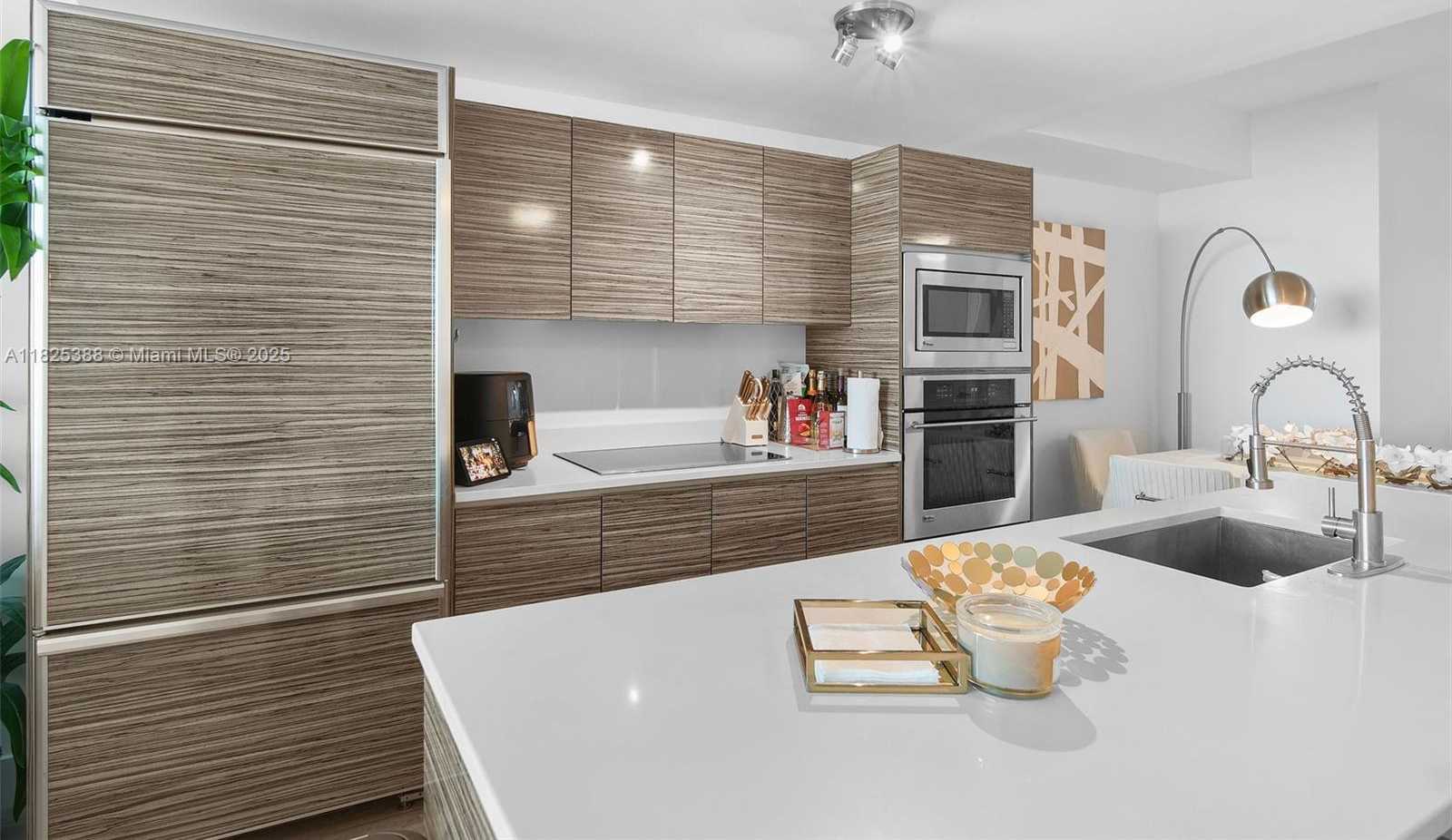 Small Image of 460 NORTH EAST 28TH STREET #2407, Miami Number 27
