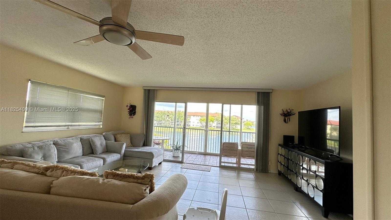 Small Image of 12950 SOUTH WEST 13TH ST #301D, Pembroke Pines Number 2