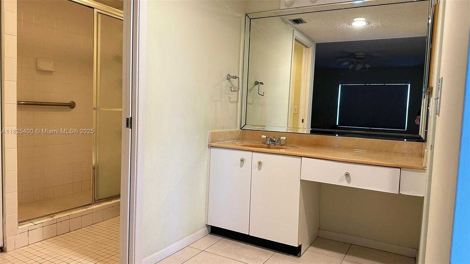 Small Image of 12950 SOUTH WEST 13TH ST #301D, Pembroke Pines Number 6