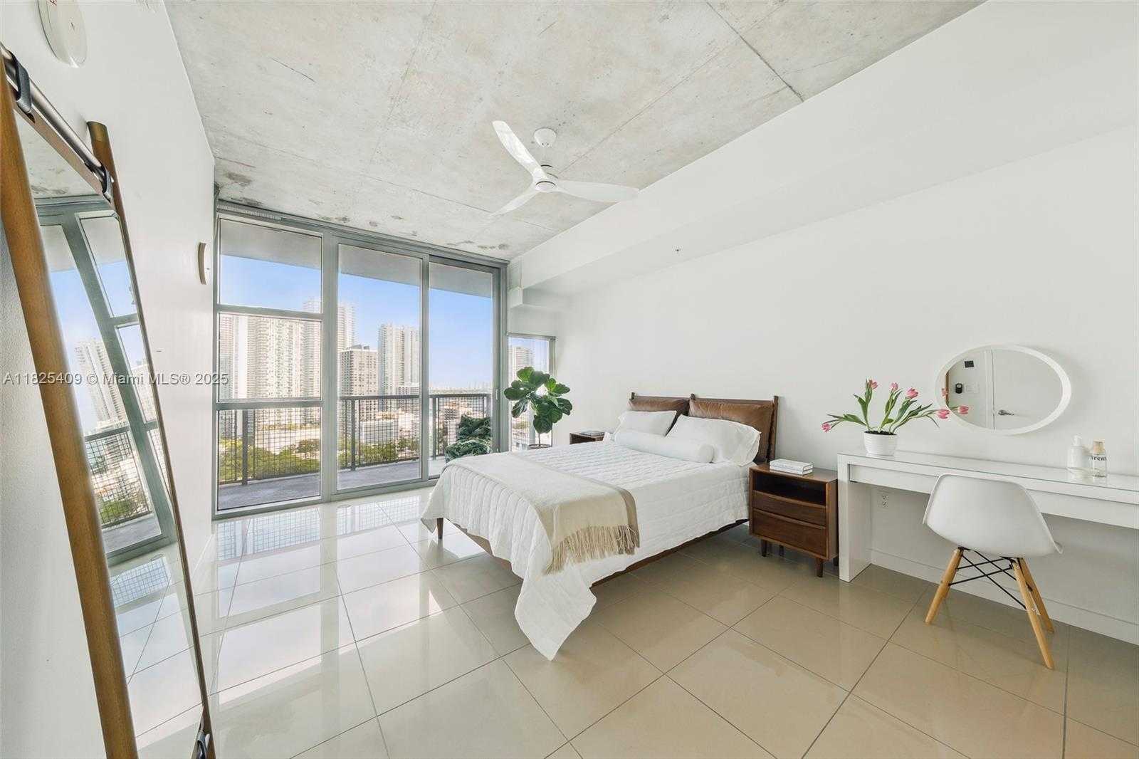 Small Image of 3301 NORTH EAST 1ST AVE #H2104, Miami Number 18