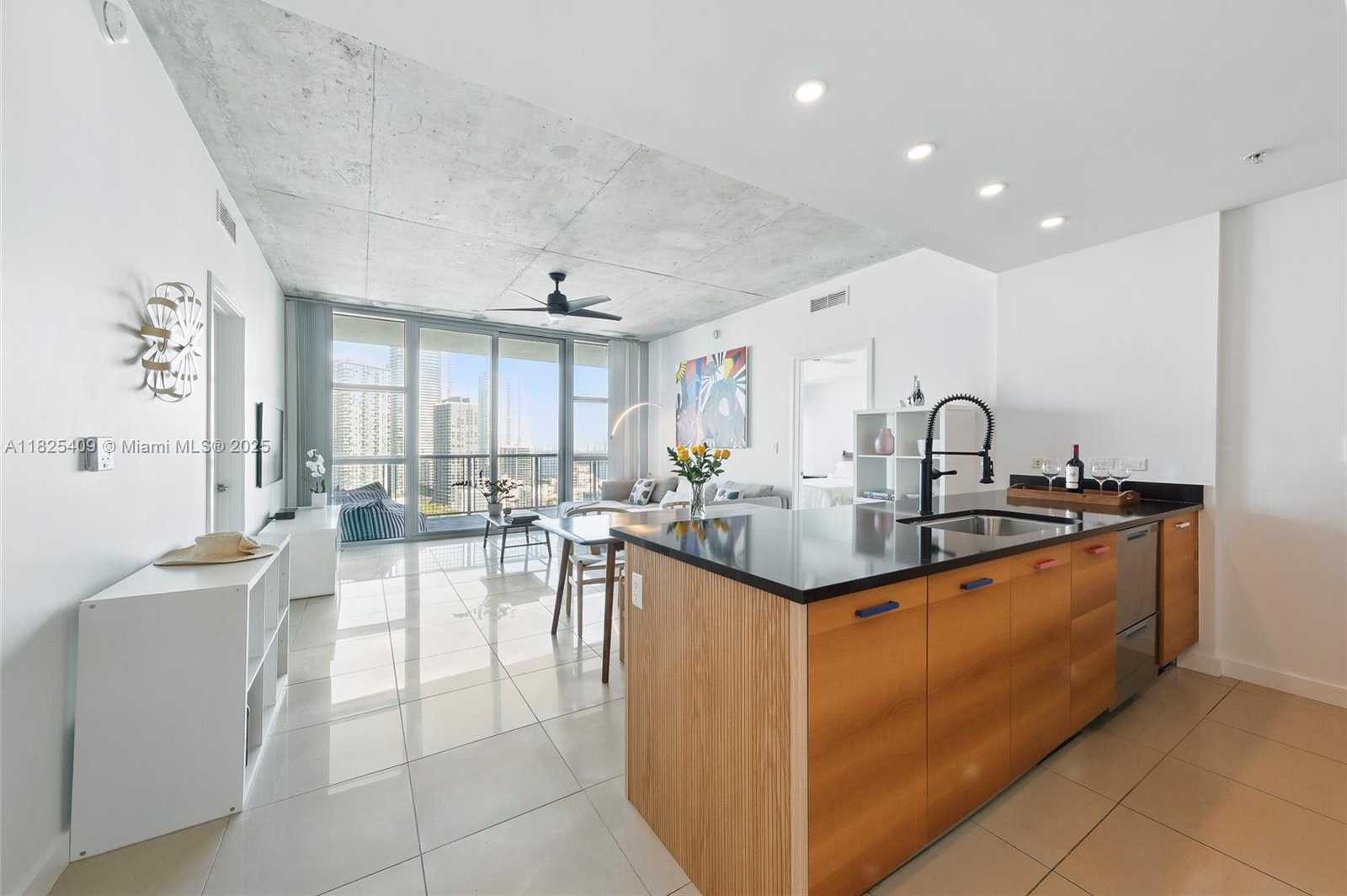 Small Image of 3301 NORTH EAST 1ST AVE #H2104, Miami Number 29