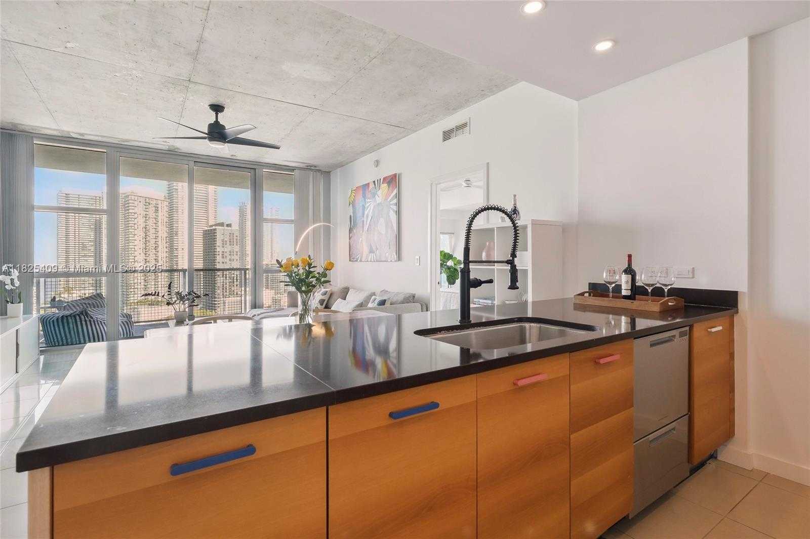 Small Image of 3301 NORTH EAST 1ST AVE #H2104, Miami Number 37